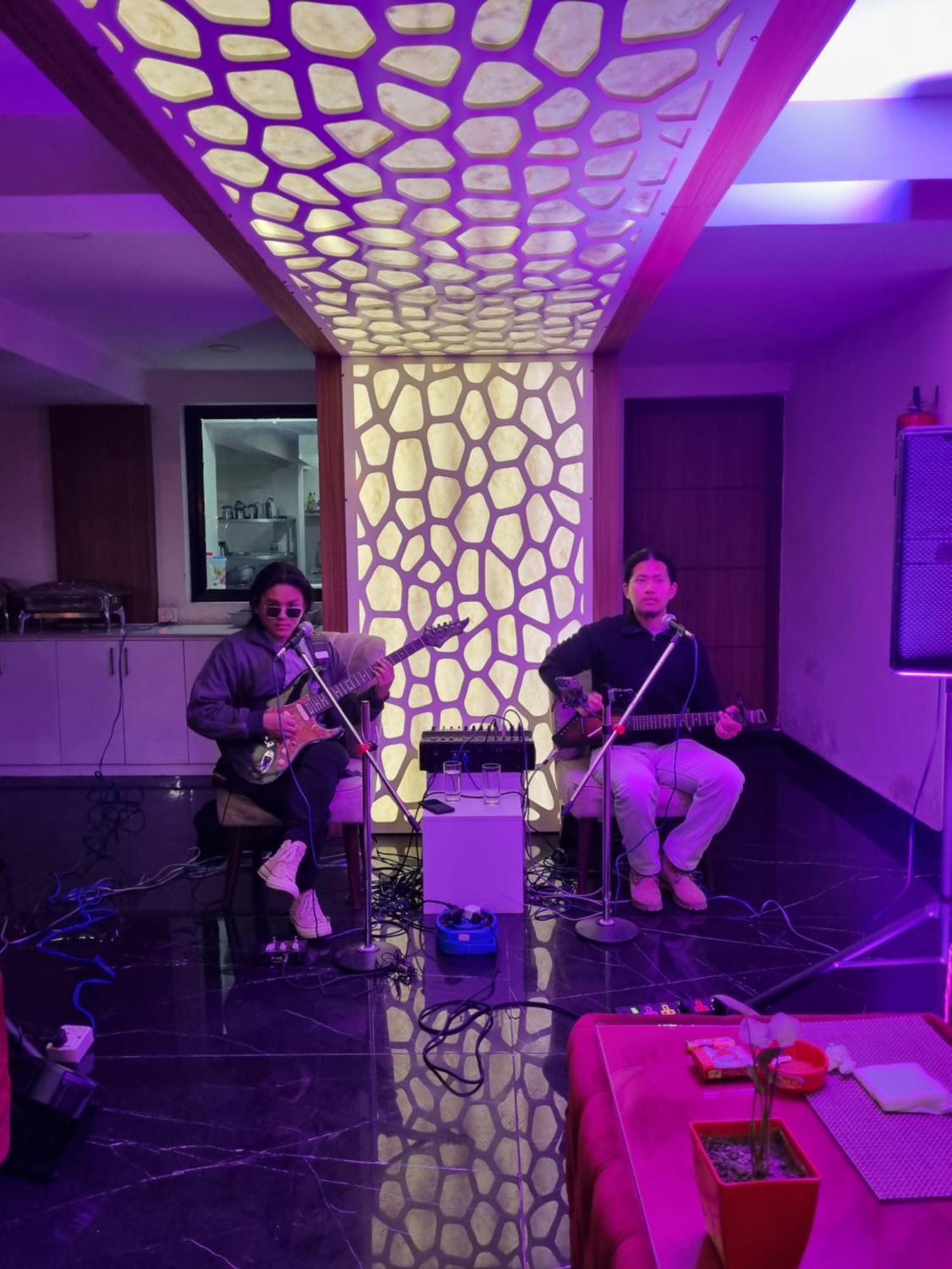 Hotel Mustang Holiday Inn Katmandu Zewnętrze zdjęcie