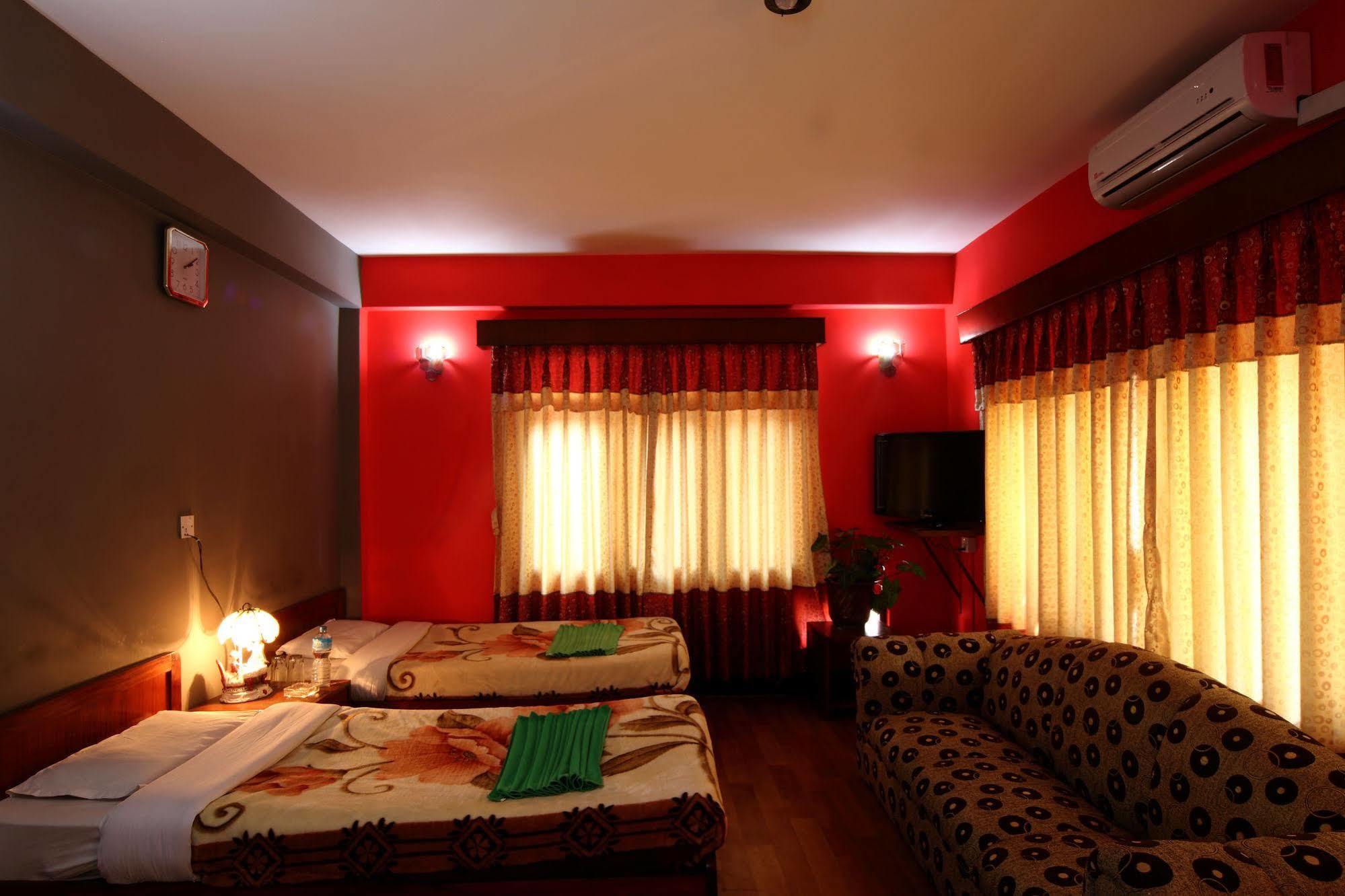 Hotel Mustang Holiday Inn Katmandu Zewnętrze zdjęcie